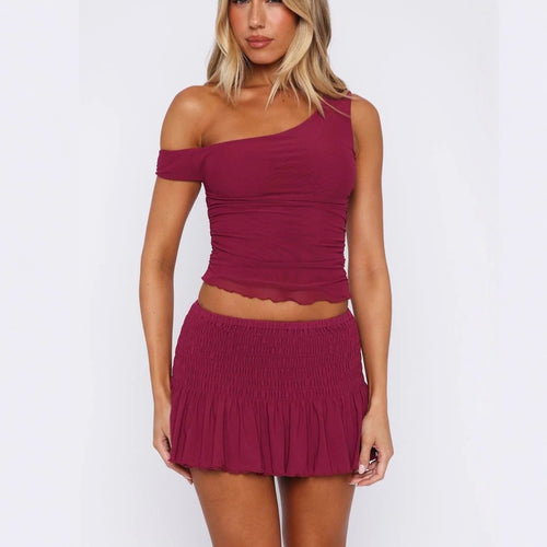 Dame sæt med off-shoulder top og rynket nederdel Skovae
