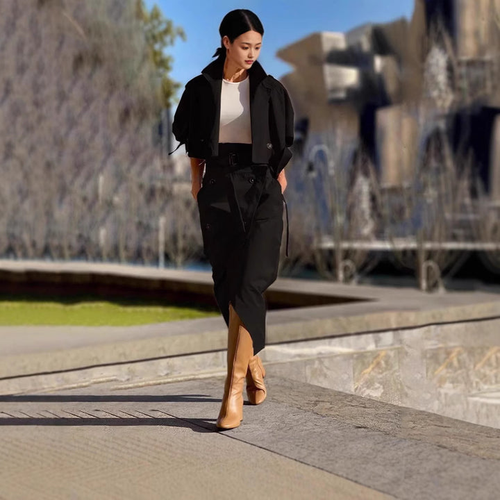 Dame cropped jakke nederdel med knapdesign og elegant snit Stilla