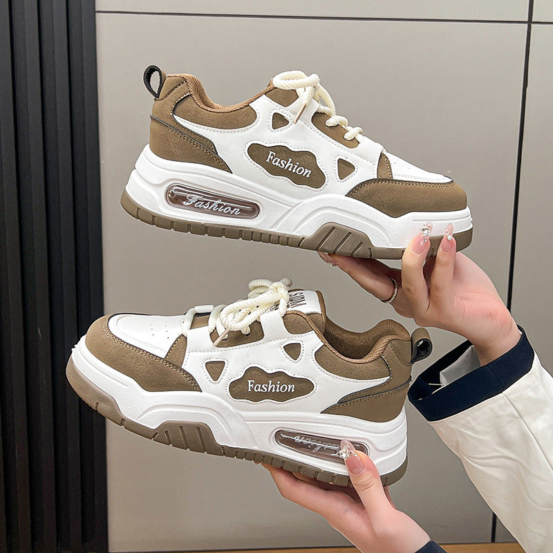 Dame modische sneakers med udtalt profil og åndbart mesh-overmateriale Stilla