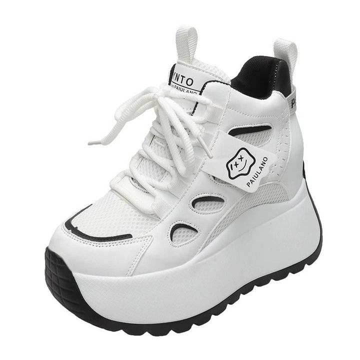 Dame Plateau Sneakers med åndbart overmateriale og skridsikker sål Stilla