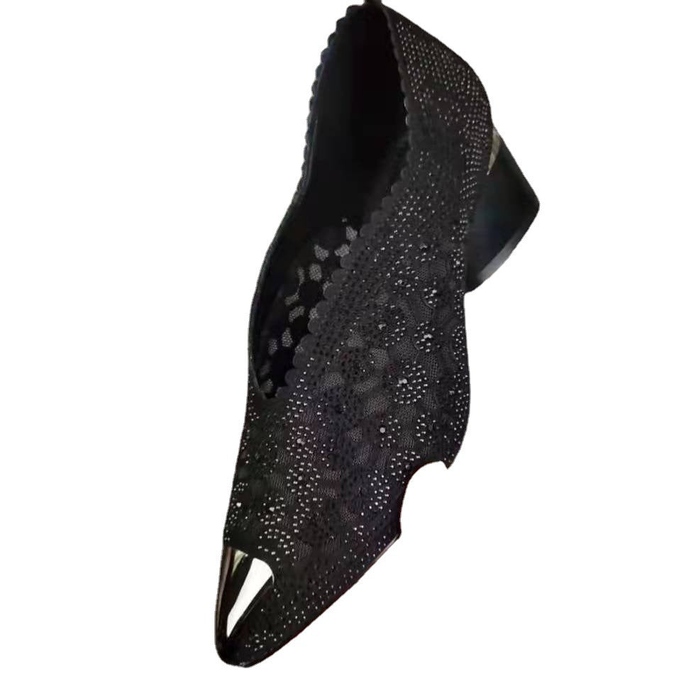Dame elegante spidse pumps med glitrende strass accenter og moderne blokhæl Stilla