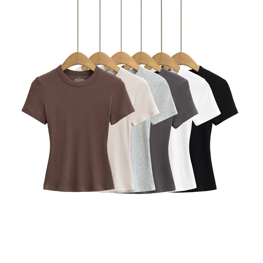 Dame Basis T-shirt med fin ribstruktur og smal pasform Stilla