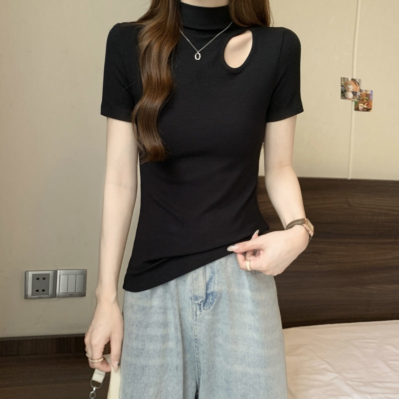 Femme Kortærmet Cut-Out Ståkrave Top Stilla