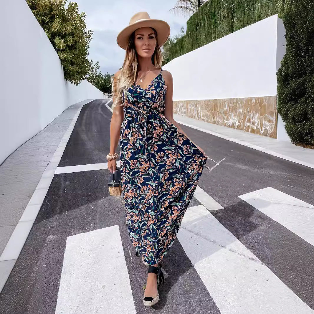 Dame Maxikjole med blomsterprinth og taljerbart design Stilla