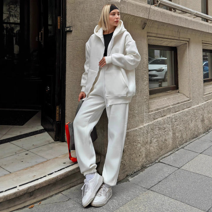 Kvinders sporty fleece sæt med hætte og løse bukser Skovae