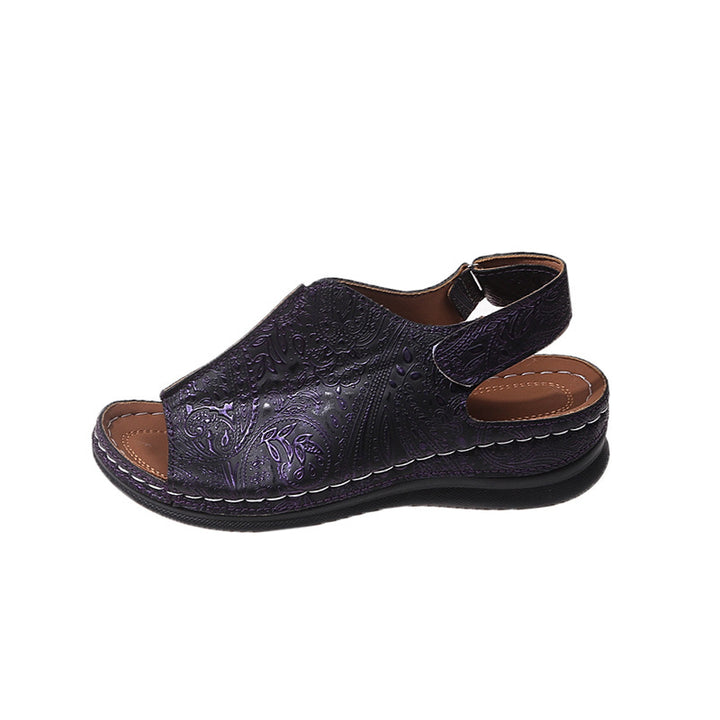 Dame Fjedervægt Sling-sandaler med moderigtigt Cut-Out-design og komfortabelt fodseng Stilla