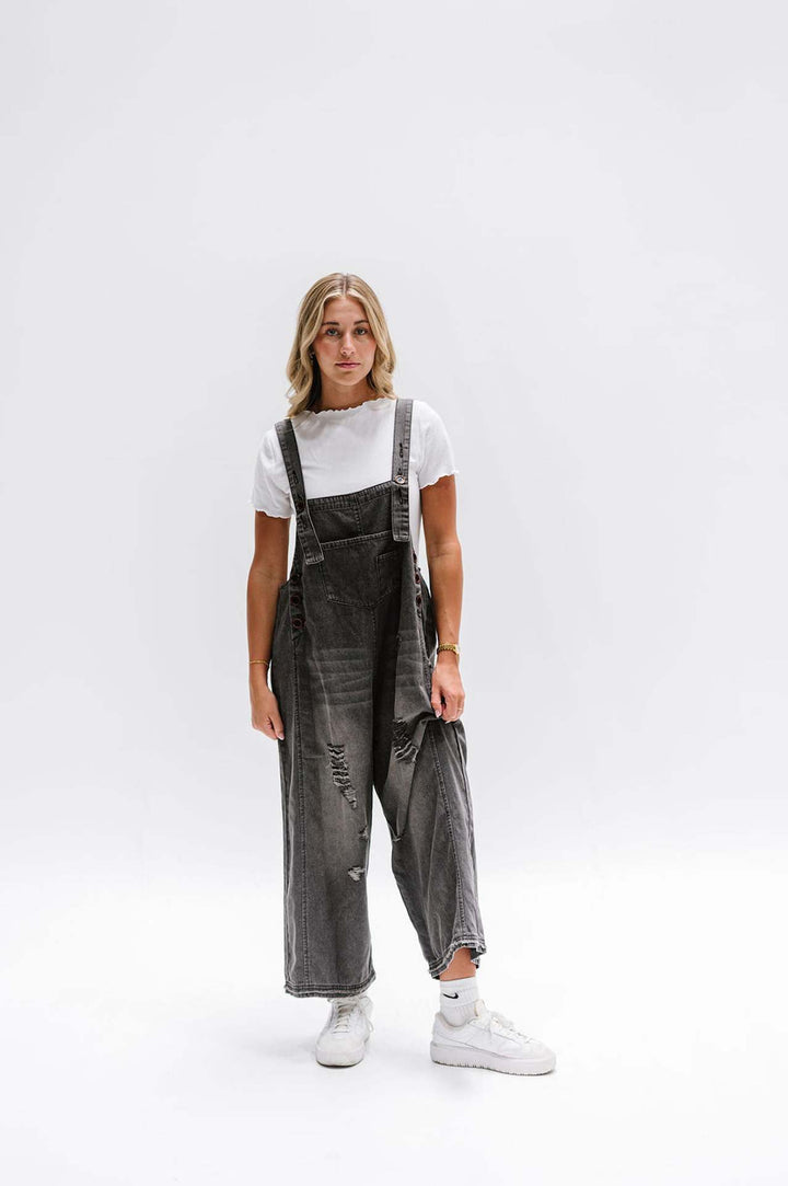 Dame casual denim overalls with trendy destroyed details Skovae