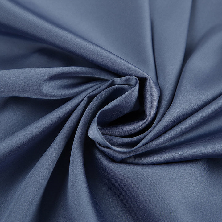 Dame Satin Ensemble med oversized bluse og brede bukser Stilla