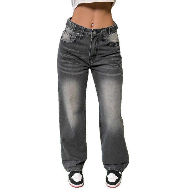Dame løstsiddende jeans med trendy vask og høj komfort Stilla