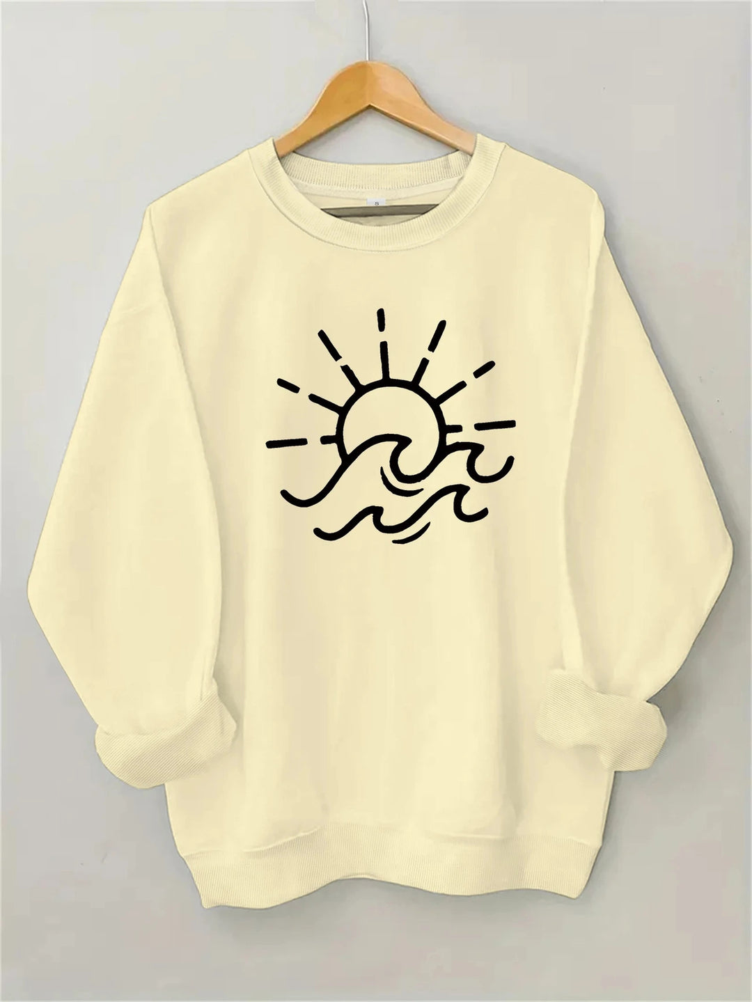 Kvinders sweatshirt med kreativt sol- og bølgedesign Stilla
