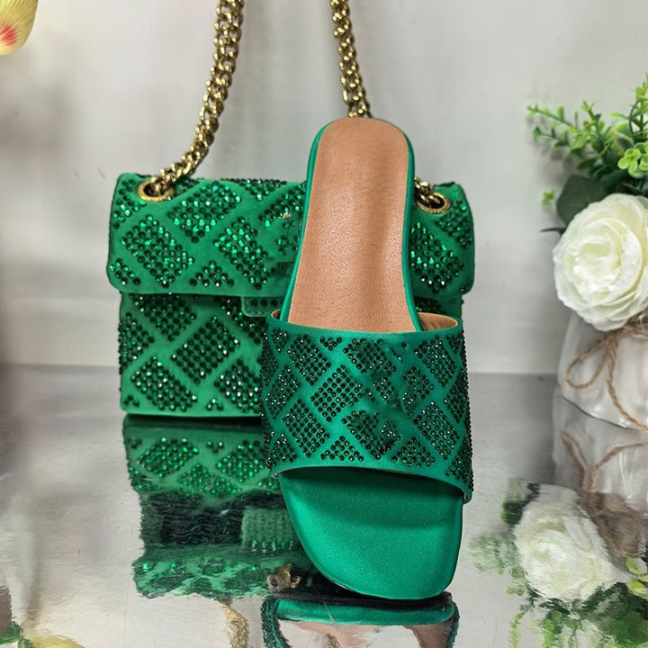 Femme med strass dekorerede slide sandaler Stilla