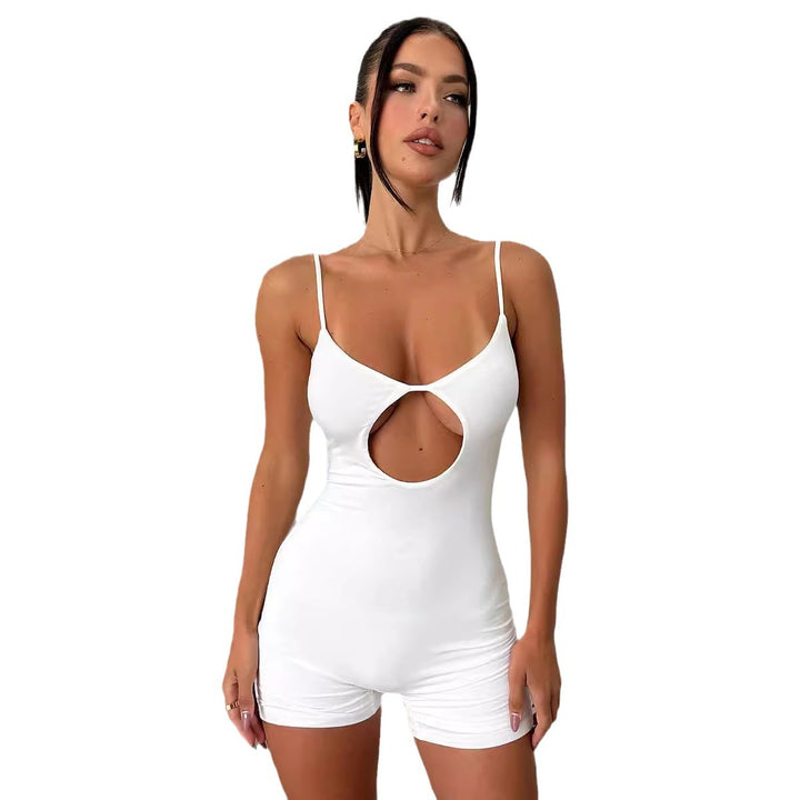 Damer tætsiddende jumpsuit med forførende cut-out og spaghetti stropper Skovae