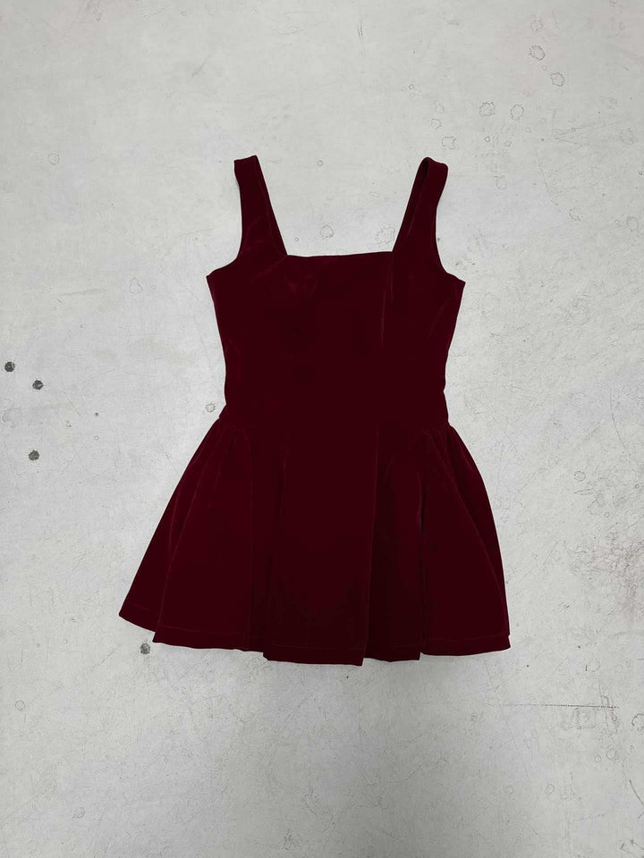 Kvinde Kort Velvet Kjole med kvalitetsdesign og A-linie Silhuet Skovae