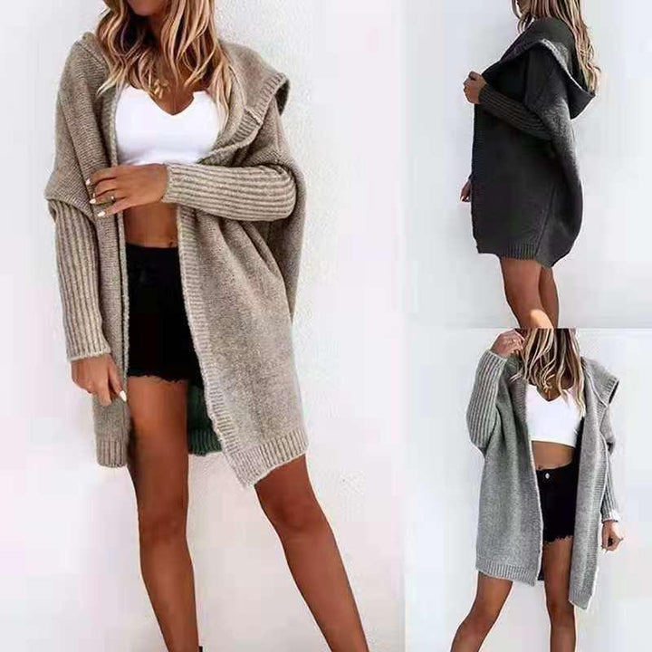 Dame strikjakke med hætte og afslappet oversized pasform Stilla