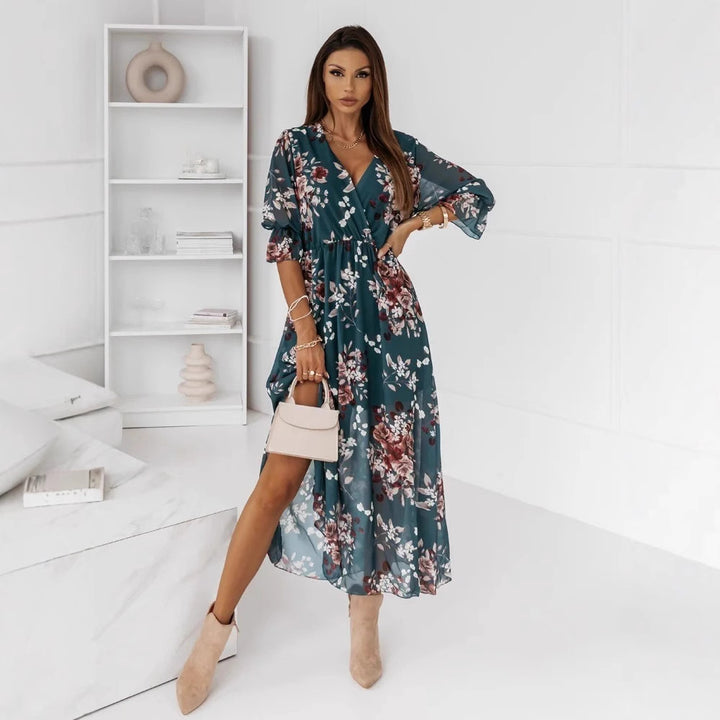 Dame Maxikjole med blomsterdesign og dyb slids Stilla