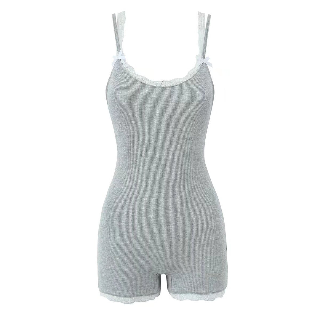 Dame behagelig jumpsuit med elegante blonde accenter Stilla