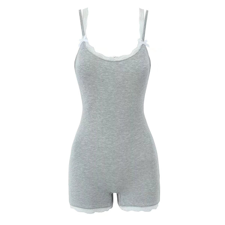 Dame behagelig jumpsuit med elegante blonde accenter Stilla