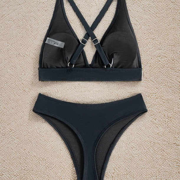 Dame Bikini-sæt med dyb V-udskæring og høj benudskæring Stilla