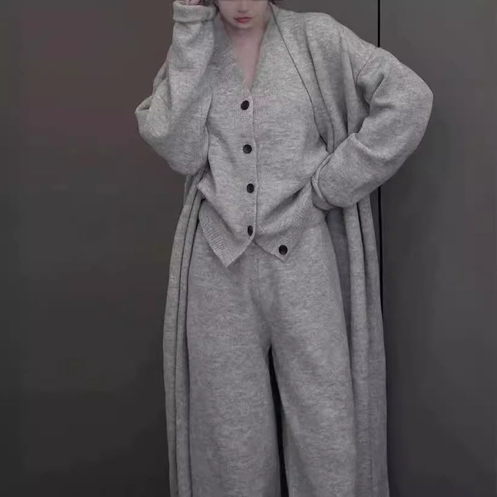 Damer elegant strikket sæt med lang cardigan og brede bukser Stilla