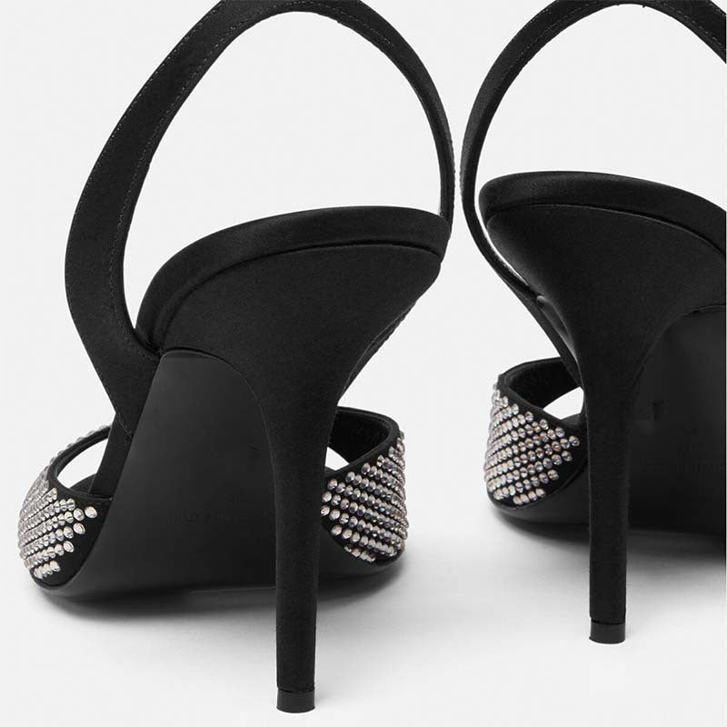 Dame med strass dekorerede stiletto-sandaler med justerbar ankelsnor Stilla