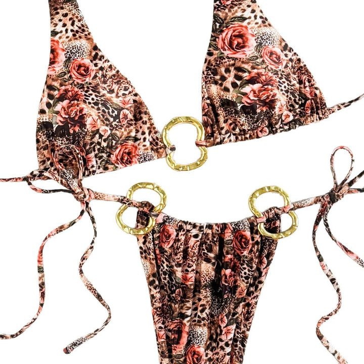 Dame Triangel-Bikini med dekorative ringe og blomstret design Stilla