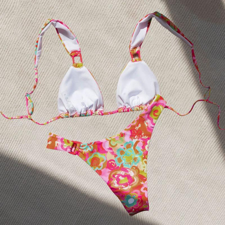 Dame Triangle-Bikini med farverigt blomsterprint og justerbare stropper Skovae