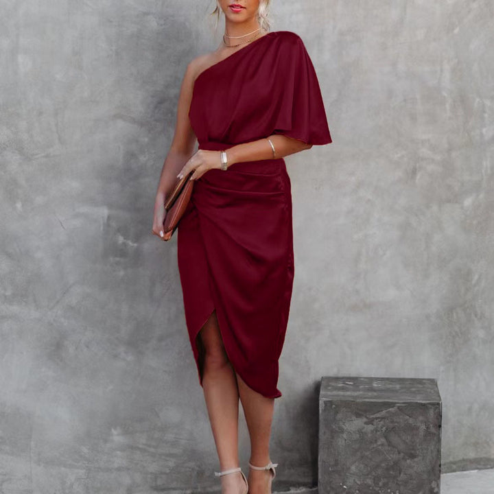 Dame elegant One-Shoulder Kjole med Drapering Stilla