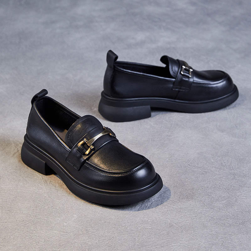 Damer elegante Chunky Loafers med dekorativ metalaccent Stilla