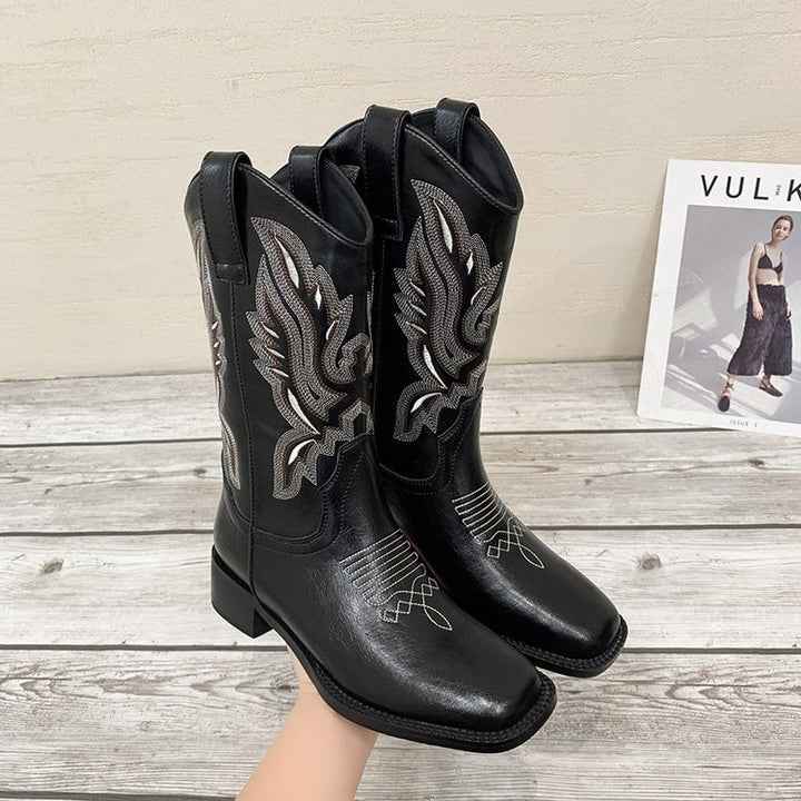 Dame cowboystøvler med detaljeret broderi Stilla