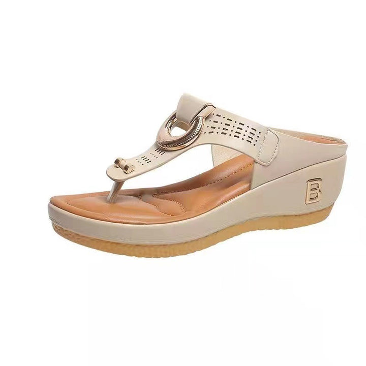 Dame Wedge-sandaler med moderne remdesign og ergonomisk fodseng Stilla