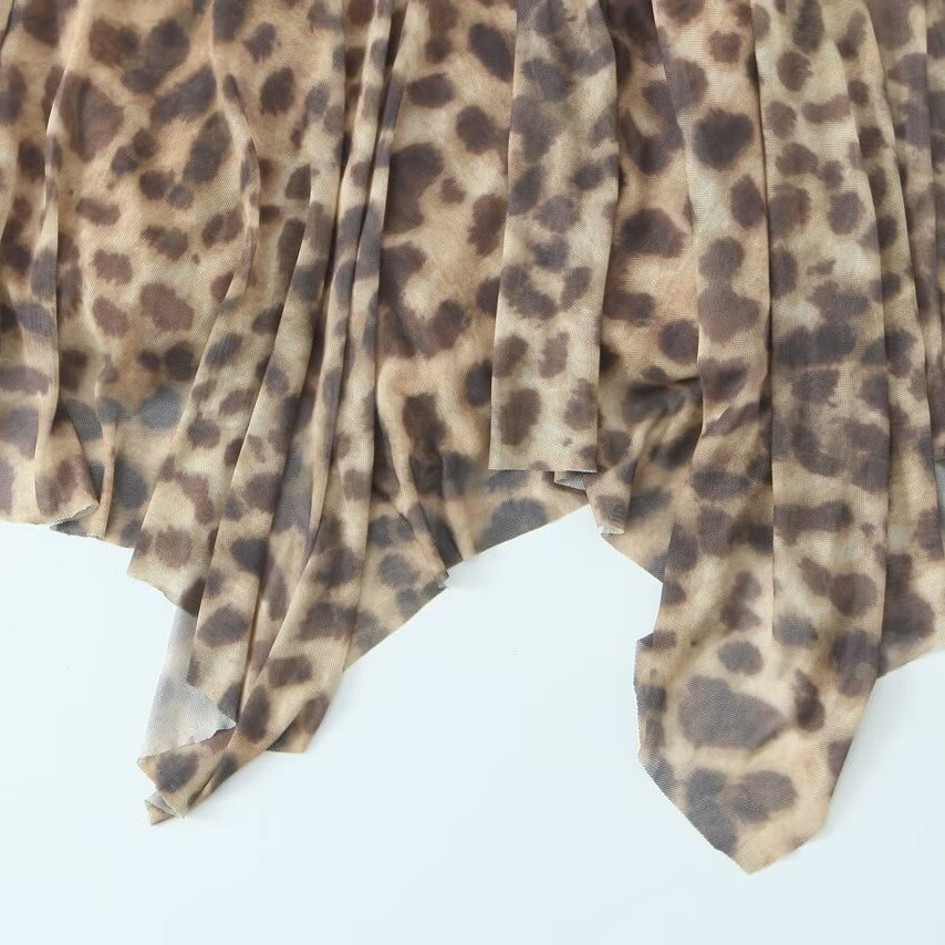 Dame halterkjole med asymmetrisk kant og draperinger Stilla