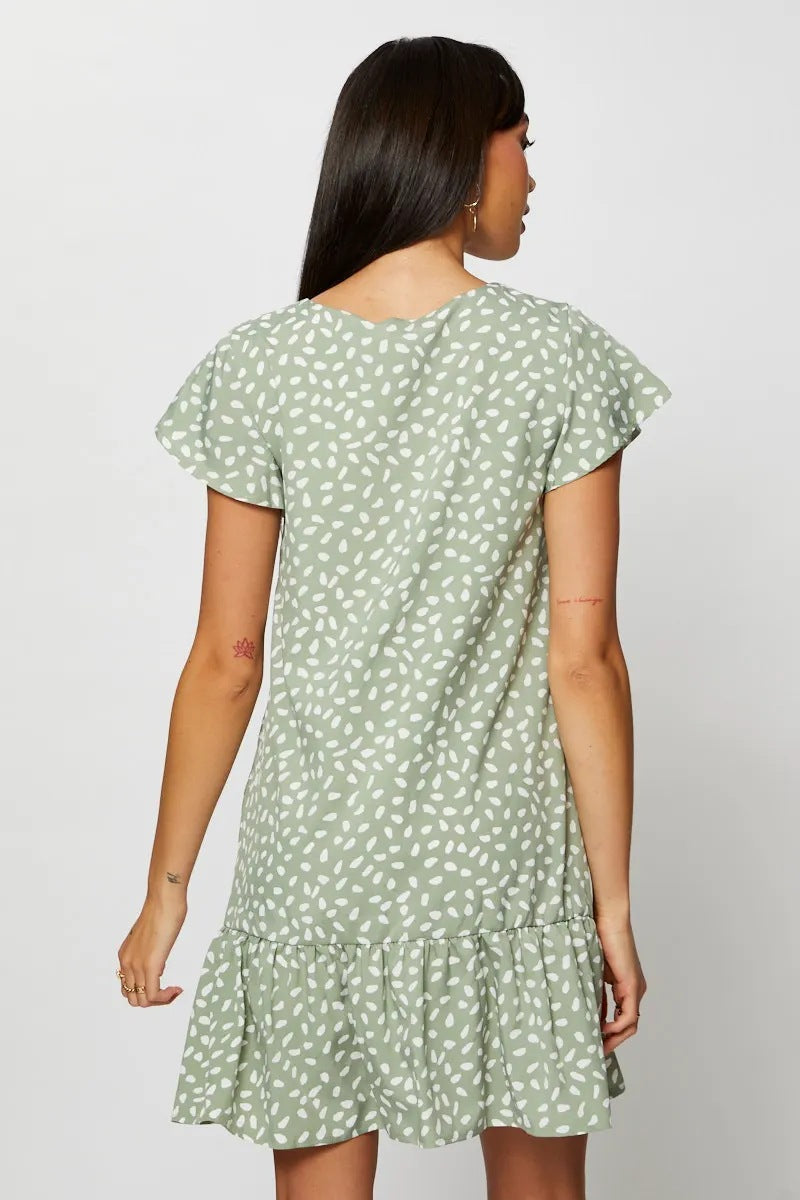 Femme Flouncy Button-Up Sommerkjole med Ruffle Bund Stilla