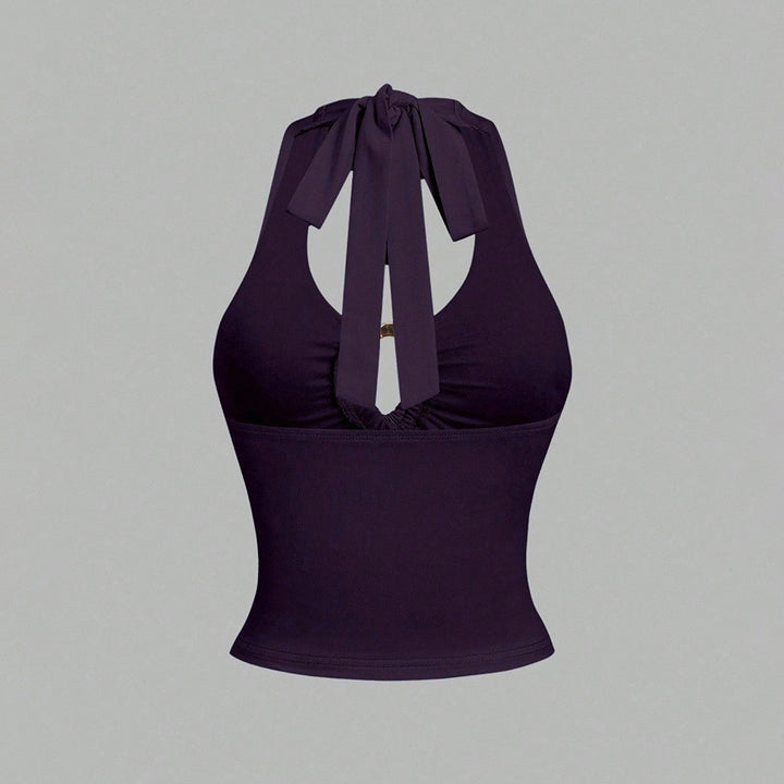 Kvindernes crop top med moderigtig halterneck design og chic bånd