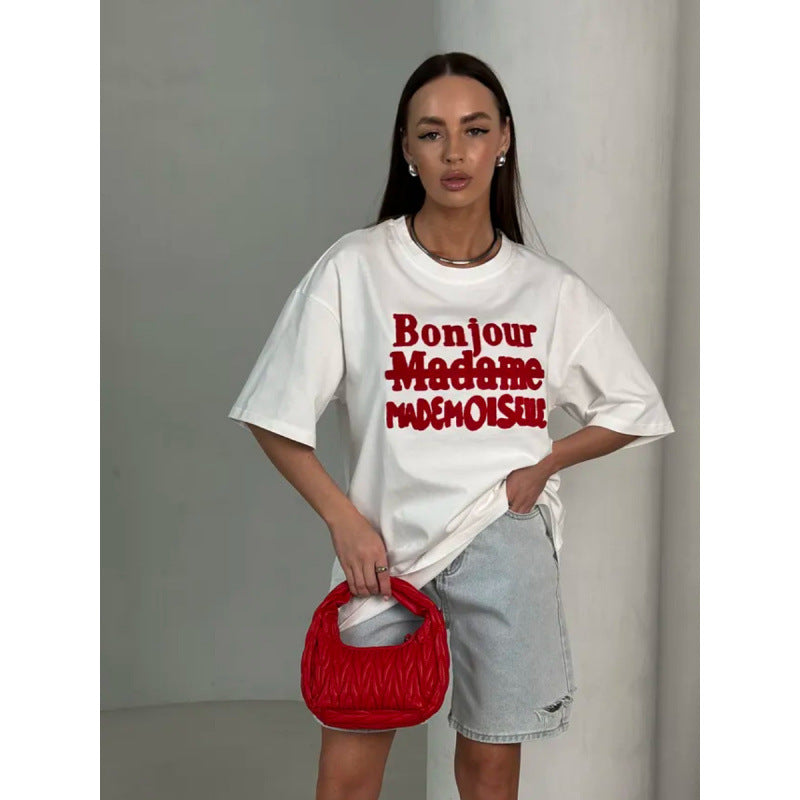 Dame T-shirt med moderne påskrift og afslappet snit Stilla