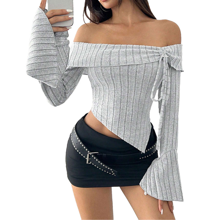 Kvinders off-shoulder top med asymmetrisk kant og lange trompetærmer Stilla