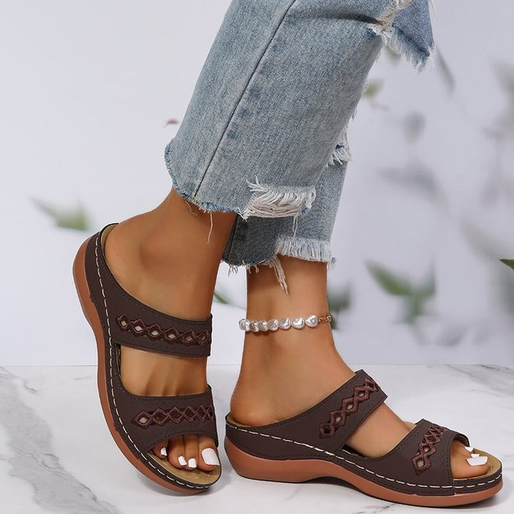 Dame komfort-sandaler med brede remme og ergonomisk fodseng Stilla