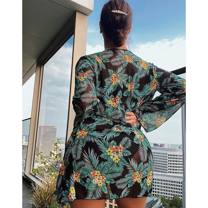 Dame Bikini-sæt med integreret kimono og højtaljet trusse Skovae