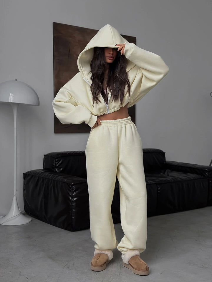 Dame sporty cropped hoodie og brede joggingbukser sæt Skovae
