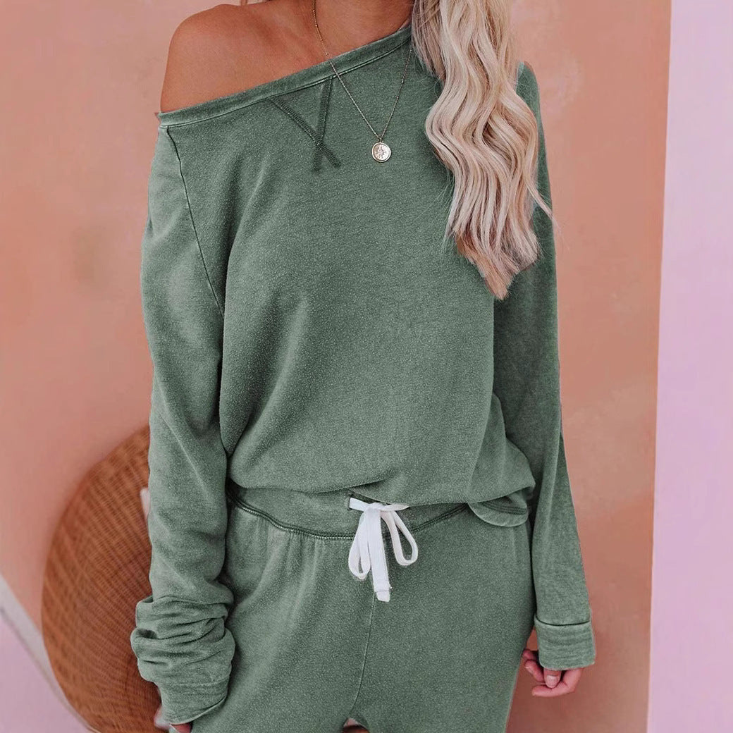 Kvindernes komfortable lounge sæt med stilfuld oversized sweater og afslappende bukser Stilla