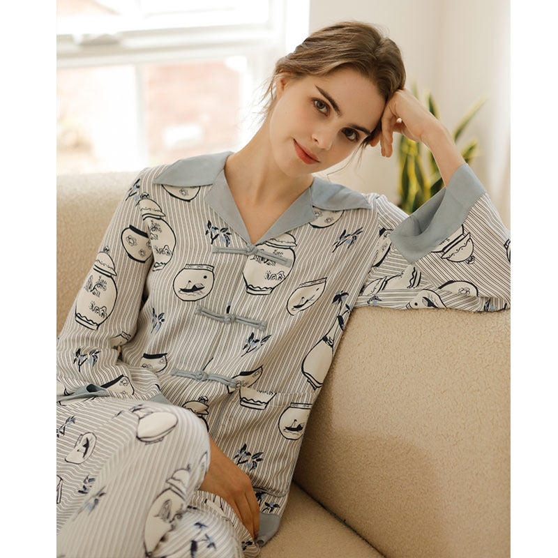 Dame Pyjama-sæt med legende design og komfortable detaljer Stilla