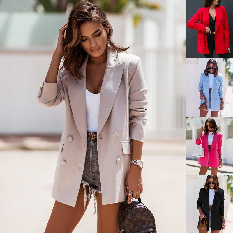 Kvinders elegante oversized blazer med dobbeltradet knaplukning og silkeagtig finish Stilla