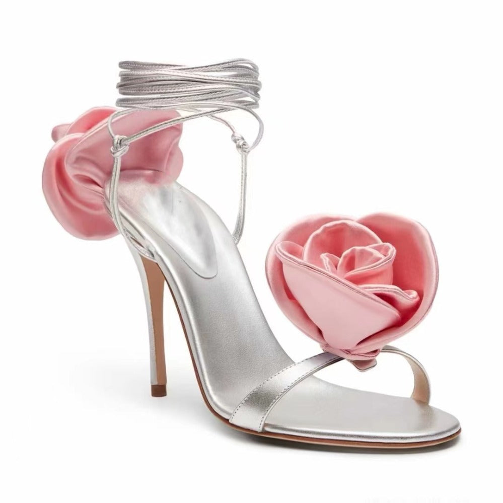 Femme Elegante Høje Hæle Sandaler med Floral Accent Stilla