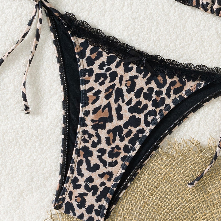 Dame triangle bikini med spids detaljer og justerbare stropper Skovae