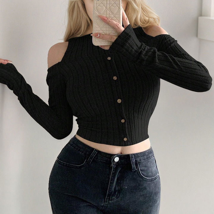 Kvindernes cropped langærmet sweater med off-shoulder detaljer og knaplukning Stilla