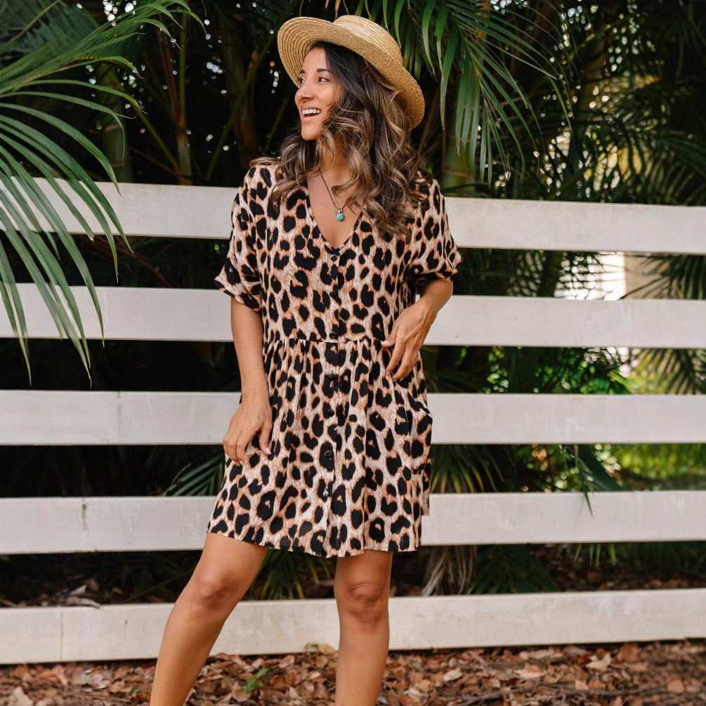 Women’s animal print shirt dress with short sleeves and button placket Skovae