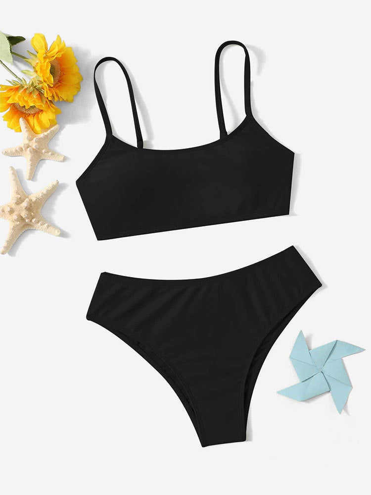 Dame bikini-sæt med moderigtigt cropped top og alsidige trusser Stilla