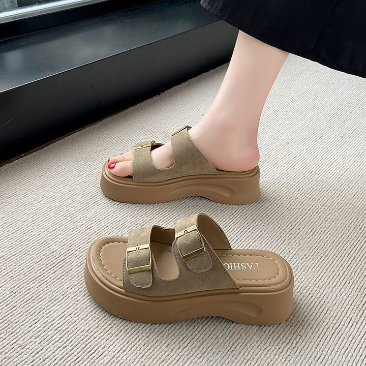 Dame platform-sandaler med justerbart remdesign og komfortabel dæmpning Stilla