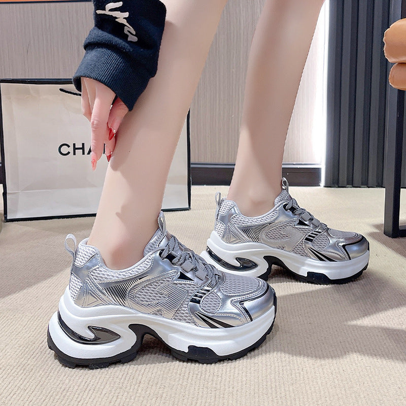 Dame sportliche sneakers med åndbar mesh-overflade og stabil dämpende sål Stilla