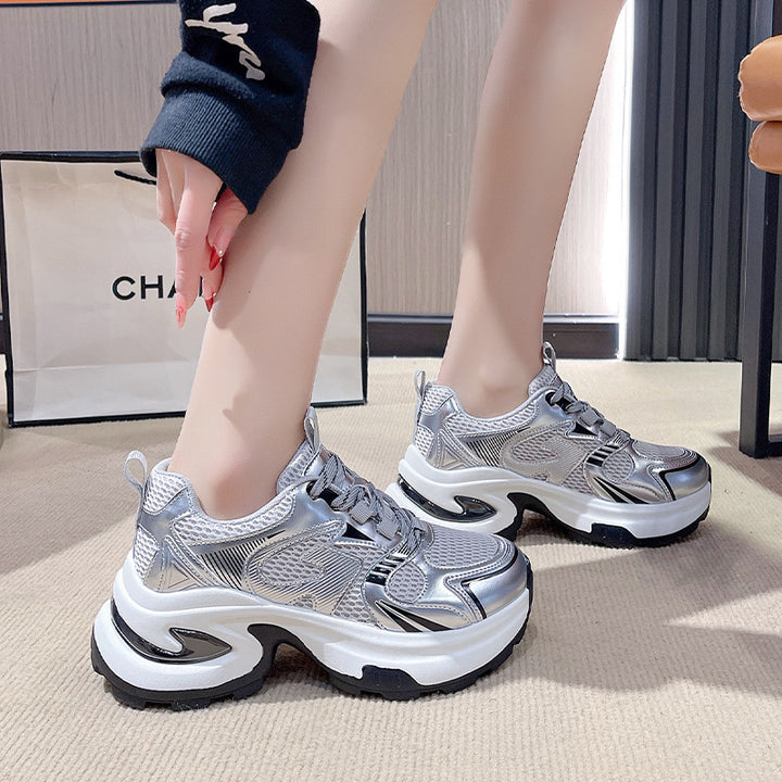 Dame sportliche sneakers med åndbar mesh-overflade og stabil dämpende sål Stilla
