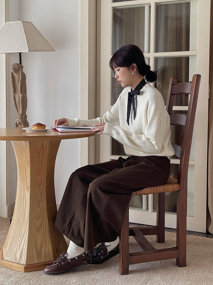 Dame bred High-Waist bukser med elegante folder og figursyet silhuet Stilla